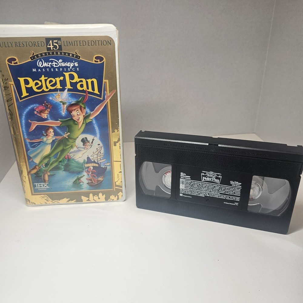 Disney PETER PAN Masterpiece VHS 45th Anniversary‎ Limited Edition Clamshell THX